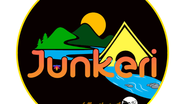 logo-round_Bk png_061959 – Junkeri An offbeat Riverside Camping Farm